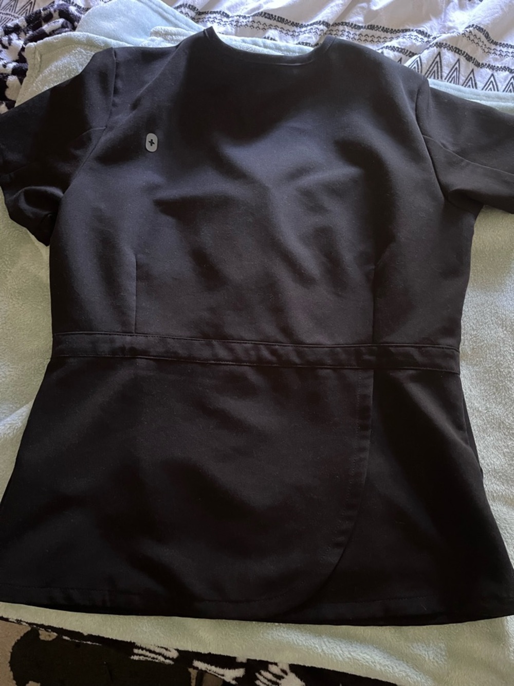 Figs Black Scrub Top